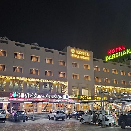 Hotel Grand Darshan Вадодара Екстер'єр фото